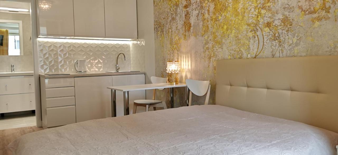 Wow Flou Przystan Letnica Apartamenty 700M Plaza กดัญสก์ ภายนอก รูปภาพ