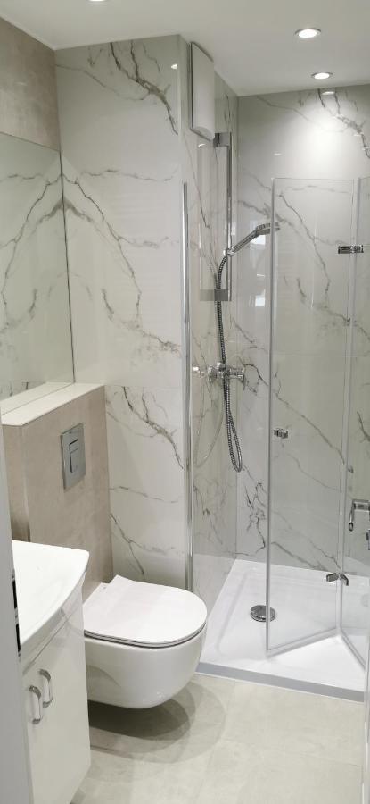 Wow Flou Przystan Letnica Apartamenty 700M Plaza กดัญสก์ ภายนอก รูปภาพ