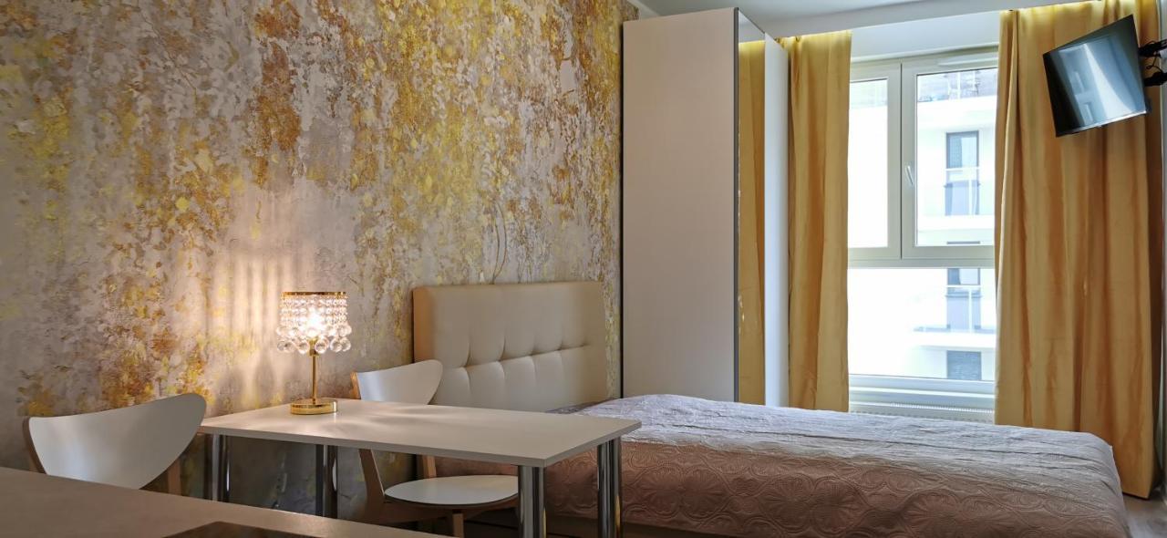 Wow Flou Przystan Letnica Apartamenty 700M Plaza กดัญสก์ ภายนอก รูปภาพ